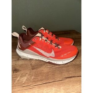 Nike Wildhorse 8 Low Picante Red Dark Pony Size 8 Men's